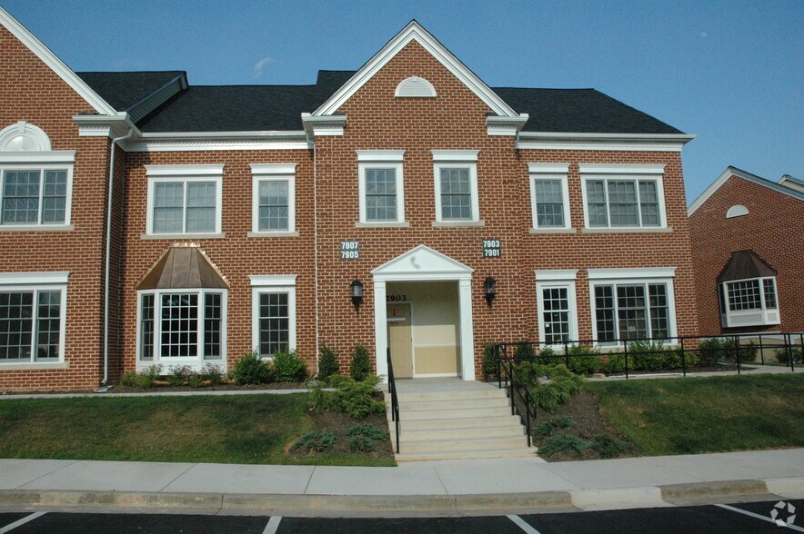 7901-7915 Belle Point Dr, Greenbelt, MD à vendre - Photo du bâtiment - Image 2 de 24