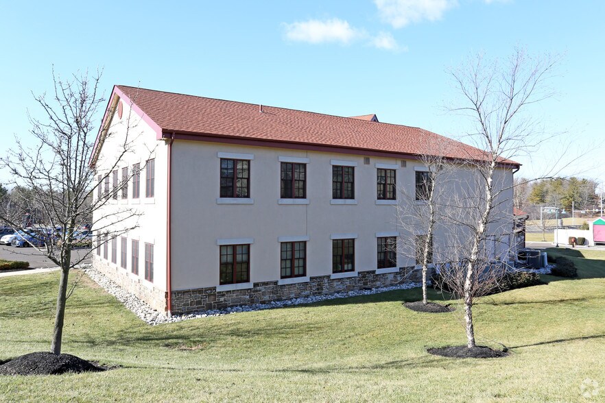 1600 N Bethlehem Pike, Lower Gwynedd, PA à vendre - Photo du bâtiment - Image 3 de 18