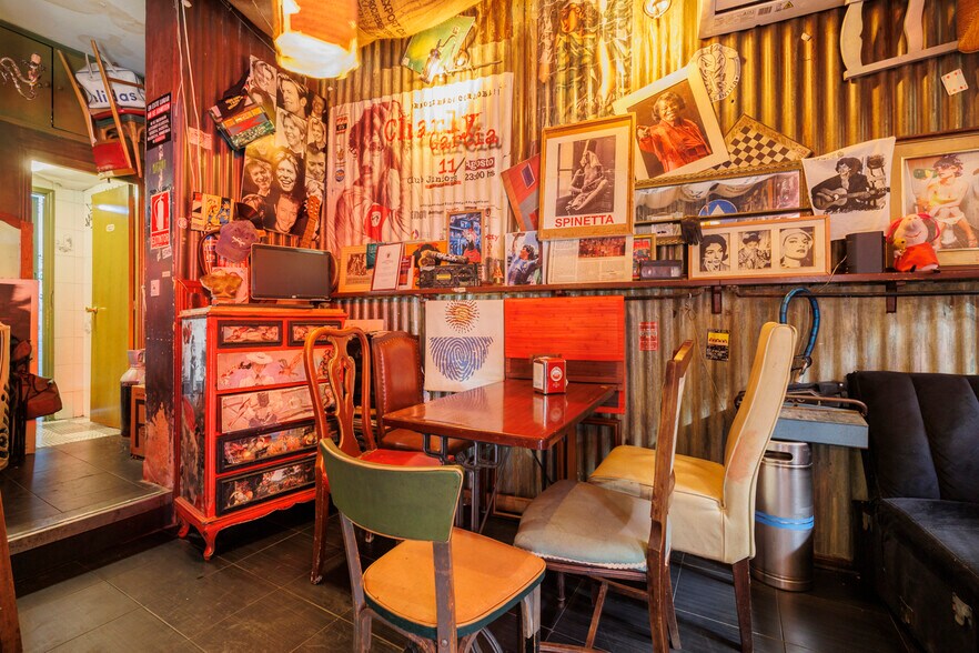 Multifamily in Madrid, Madrid for sale - Interior Photo - Image 2 of 12