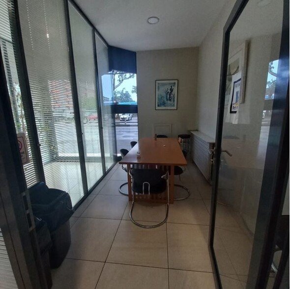 7 Avenue De Verdun, Valence for sale - Interior Photo - Image 3 of 6