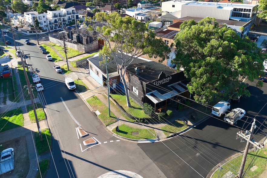 45 Planthurst Rd, Carlton for sale - Building Photo - Image 2 of 16