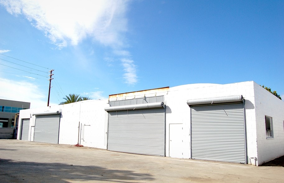 22624-22632 Avalon Blvd, Carson, CA for lease - Building Photo - Image 2 of 3