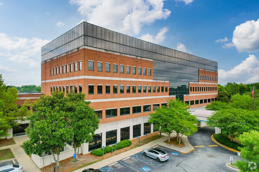 2100 Comer Ave, Columbus, GA à louer - Photo du bâtiment - Image 3 de 6