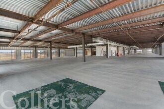 875 S Vanguard Way, Meridian, ID for lease Interior Photo- Image 2 of 3