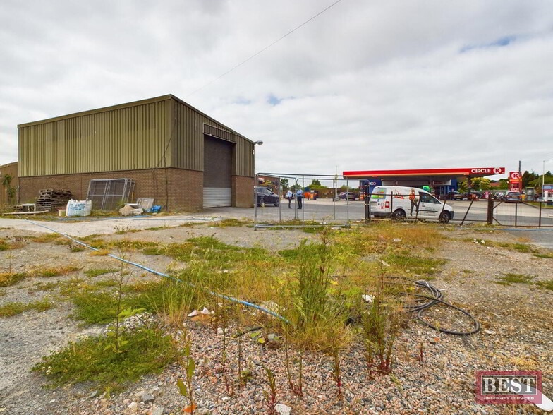 16 Belfast Rd, Newry for lease - Building Photo - Image 3 of 4