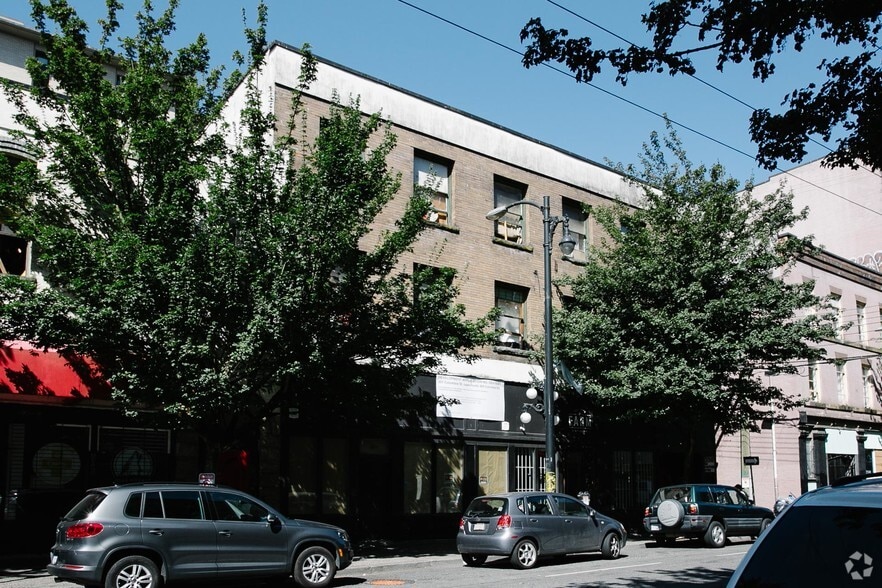 351-371 Columbia St, Vancouver, BC for sale - Building Photo - Image 3 of 8