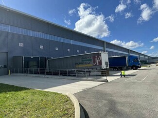 Plus de détails pour 44 Boulevard Des Nations, Corbas - Bureau, Local d'activités à louer