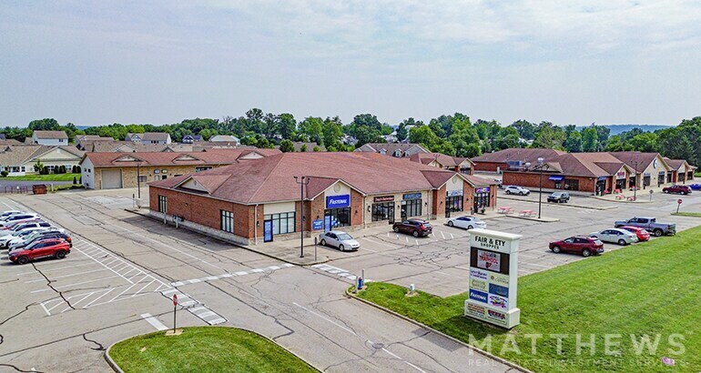  dans Lancaster, OH à vendre Photo du bâtiment- Image 1 de 1