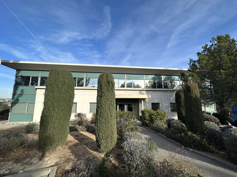 240 Rue Louis De Broglie, Aix-en-Provence for lease - Building Photo - Image 2 of 9