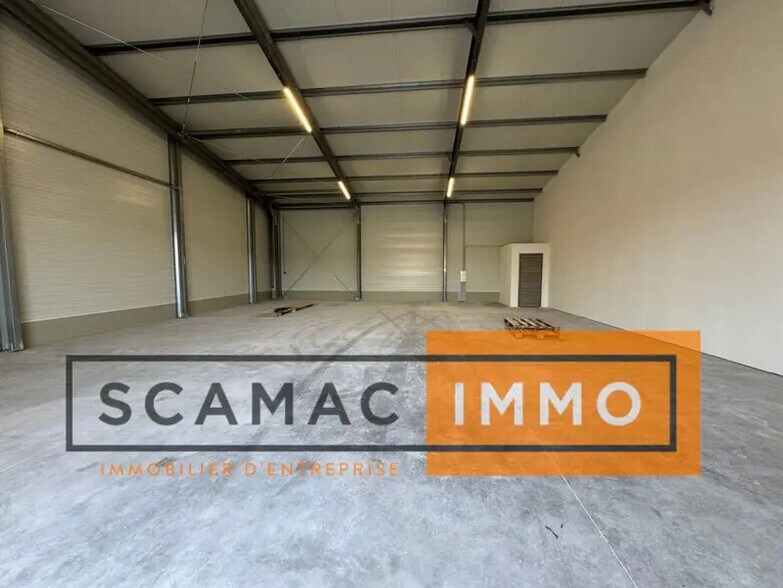 Industrial in Rognac for lease - Interior Photo - Image 2 of 6