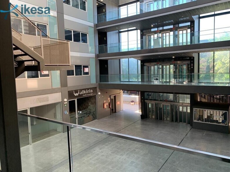 Retail in SEVILLA, Sevilla for sale - Interior Photo - Image 2 of 3