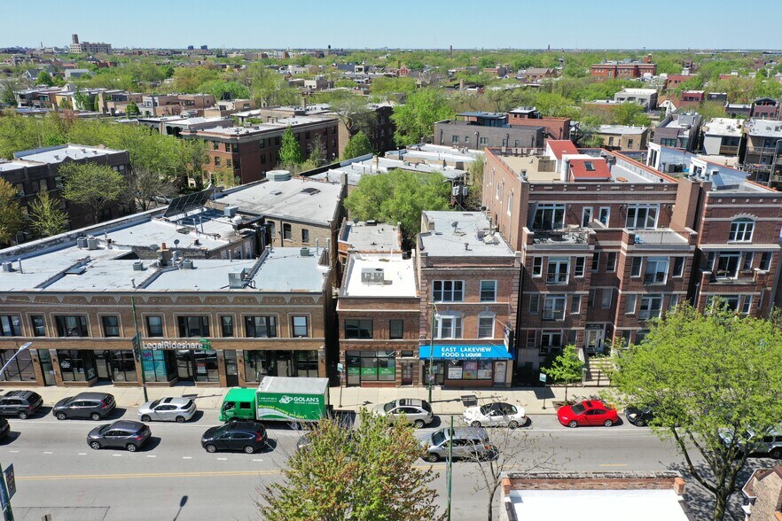 3812 N Clark St, Chicago, IL à vendre - Photo du bâtiment - Image 3 de 8