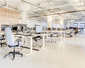 2050 Rue de Bleury, Montréal, QC for lease Interior Photo- Image 2 of 3