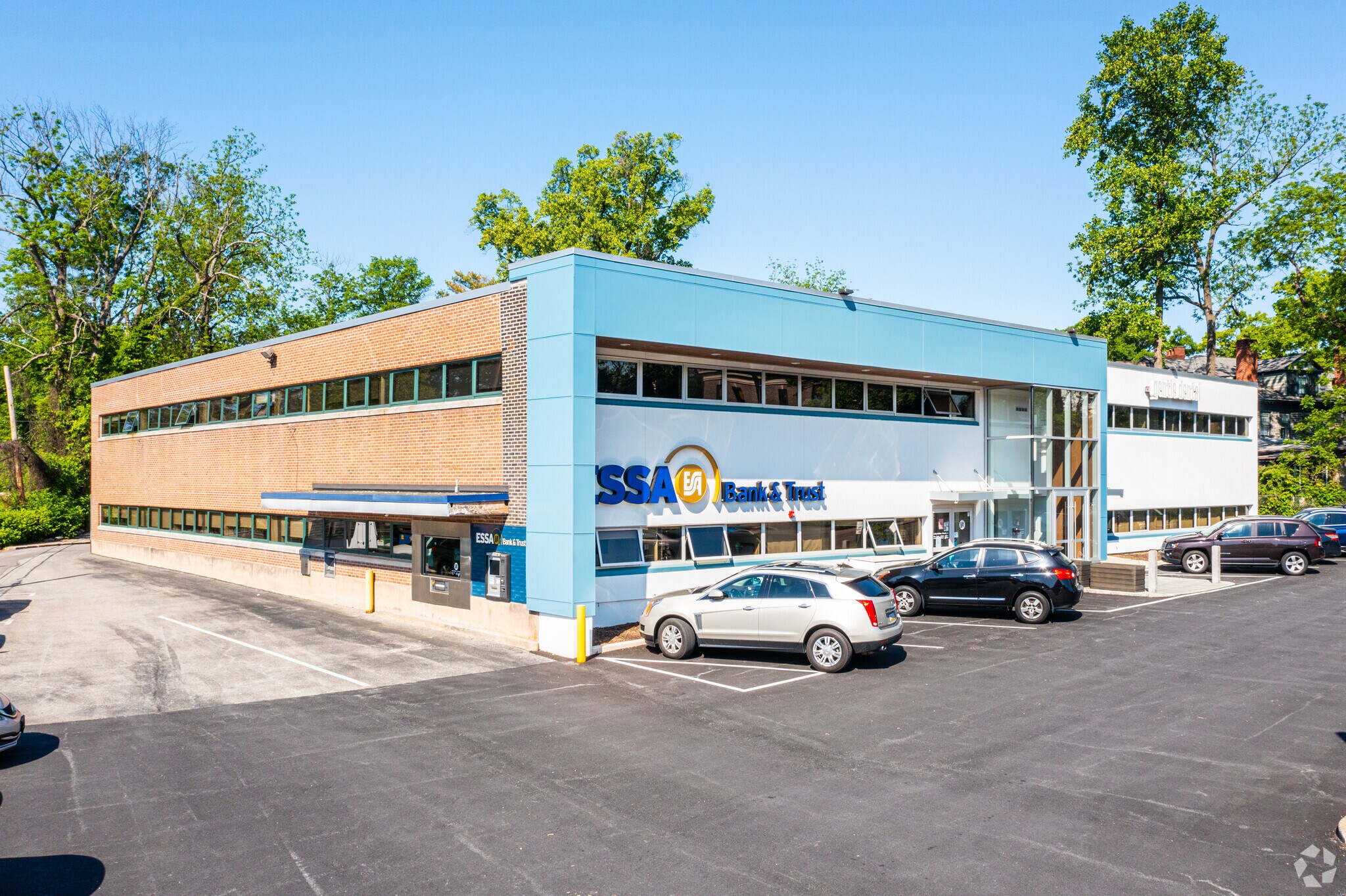 354 W Lancaster Ave, Haverford Township, PA for lease Primary Photo- Image 1 of 7