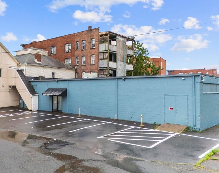 1191 Main St, East Hartford, CT for lease - Building Photo - Image 1 of 9