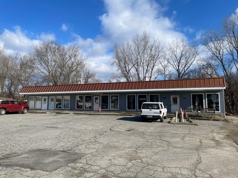 48 Kent Rd, New Milford, CT for lease - Building Photo - Image 2 of 10