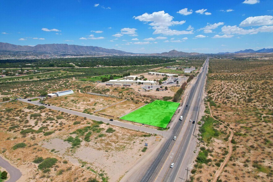 4800 McNutt Rd, Santa Teresa, NM à vendre - Photo du bâtiment - Image 3 de 3