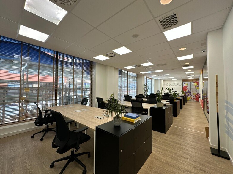 Commerce de détail dans Zaragoza, Zaragoza à louer - Photo intérieure - Image 3 de 39