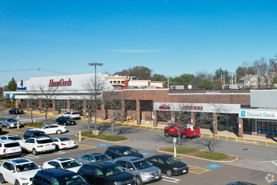 301 Newbury St, Danvers, MA for lease - Primary Photo - Image 3 of 3