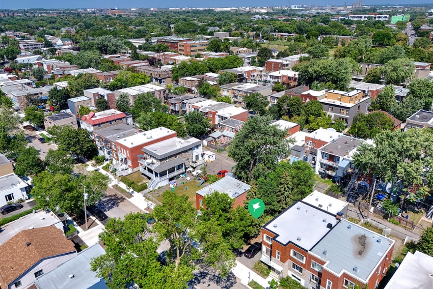 597 Rue Pierre-Tétreault, Montréal, QC à vendre - Photo du bâtiment - Image 3 de 7