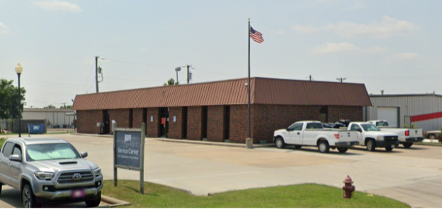 313 Cross St, Burlington, KS à vendre - Photo du bâtiment - Image 1 de 1