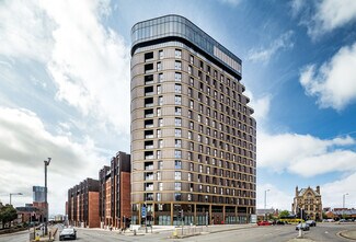 Plus de détails pour Parliament Sq, Liverpool - Commerce de détail à louer