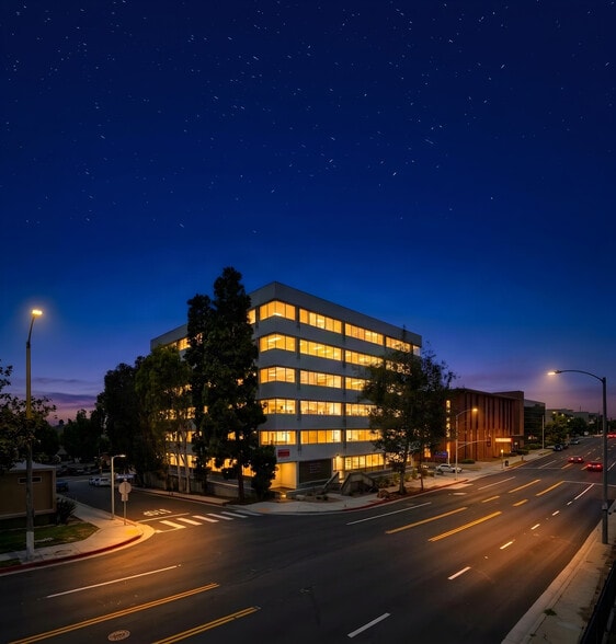 301 N Prairie Ave, Inglewood, CA for sale - Building Photo - Image 2 of 24
