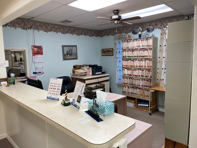 1406 16th St, Vero Beach, FL for sale - Building Photo - Image 3 of 14