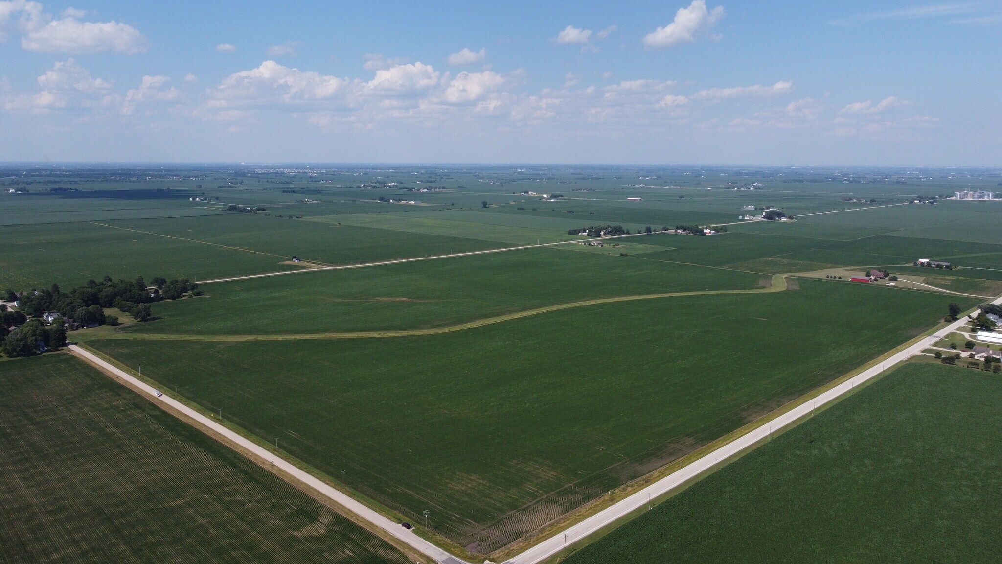 W Helmar Rd. and Lisbon Rd., Newark, IL à vendre Aérien- Image 1 de 7