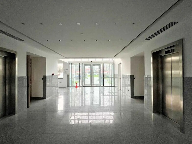 2 Rue René Caudron, Voisins-le-Bretonneux à louer - Hall d’entrée - Image 3 de 39