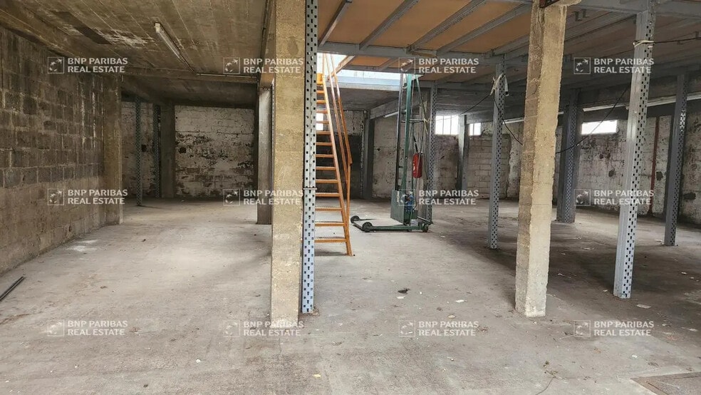 Local d'activités dans Maisons-Alfort à vendre - Photo intérieure - Image 2 de 4