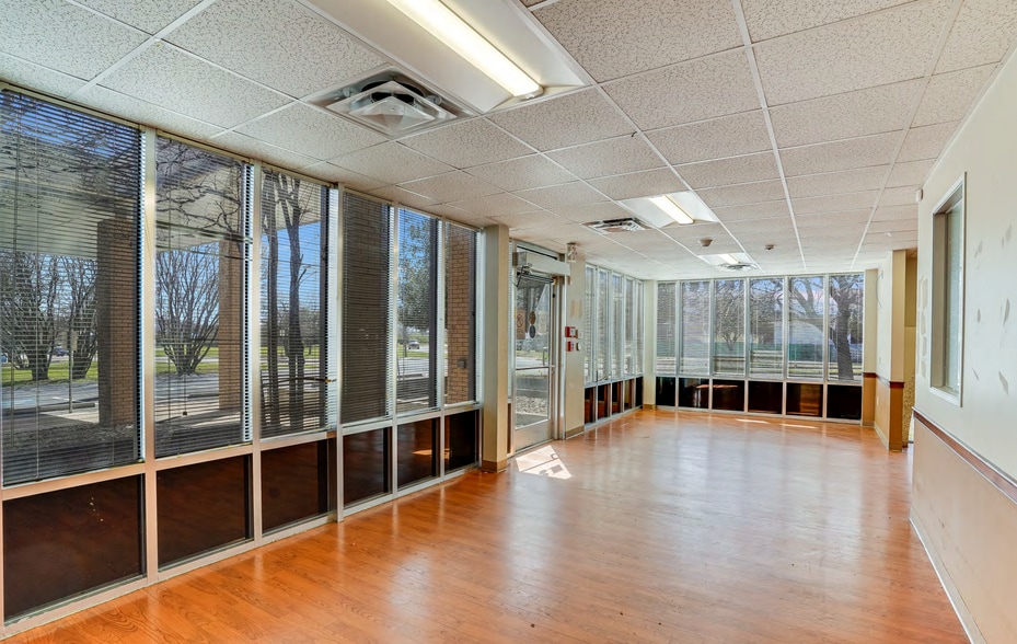 3601 Manor Rd, Austin, TX for sale - Interior Photo - Image 3 of 5