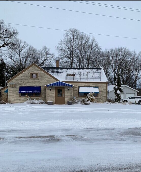 6053 Rock Falls Rd, Luxemburg, WI à vendre Photo principale- Image 1 de 8