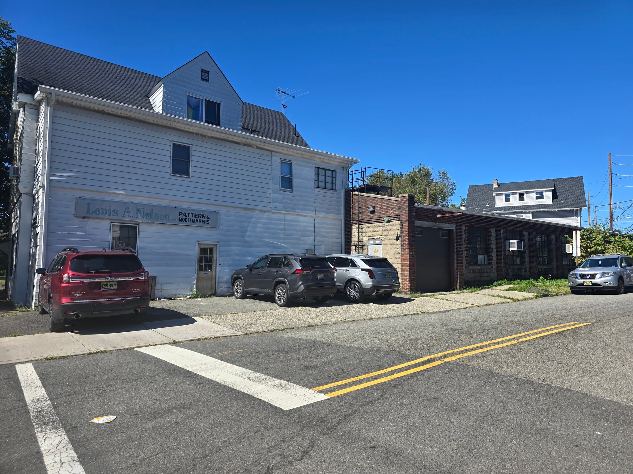 224 Glenwood Ave, Bloomfield, NJ for lease Primary Photo- Image 1 of 9