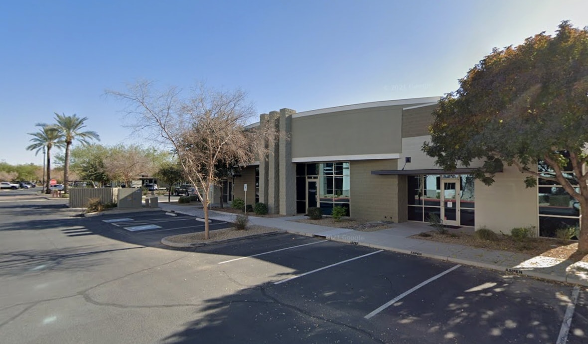 5700 W Chandler Blvd, Chandler, AZ for sale Primary Photo- Image 1 of 12
