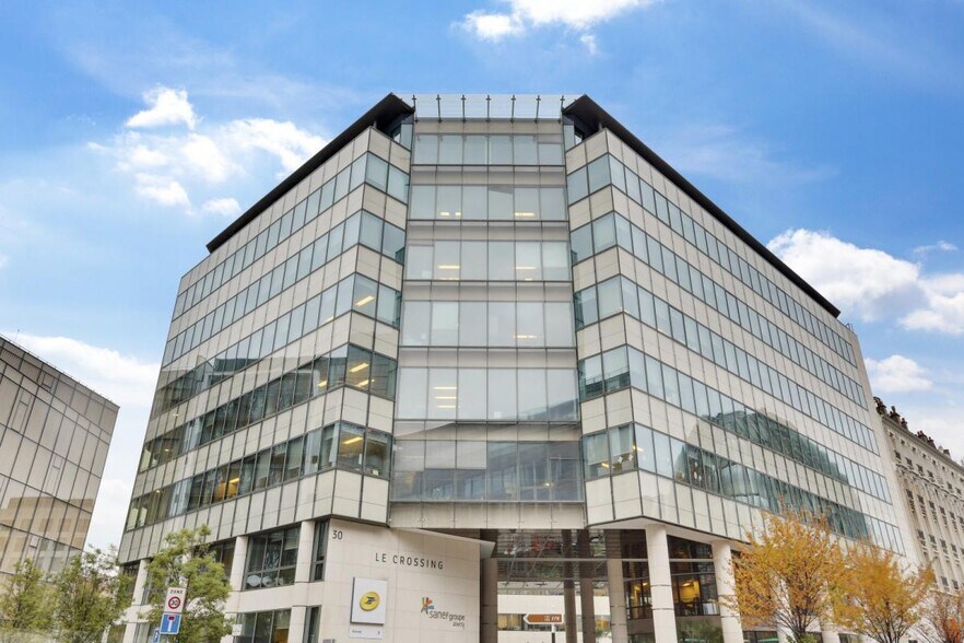 24-30 Boulevard Gallieni, Issy-les-Moulineaux à louer - Photo du bâtiment - Image 1 de 1