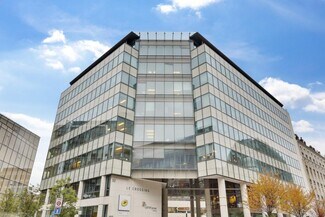 Plus de détails pour 24-30 Boulevard Gallieni, Issy-les-Moulineaux - Bureau à louer