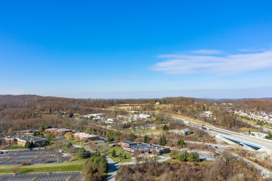31 General Warren Blvd, Malvern, PA for lease - Aerial - Image 2 of 5