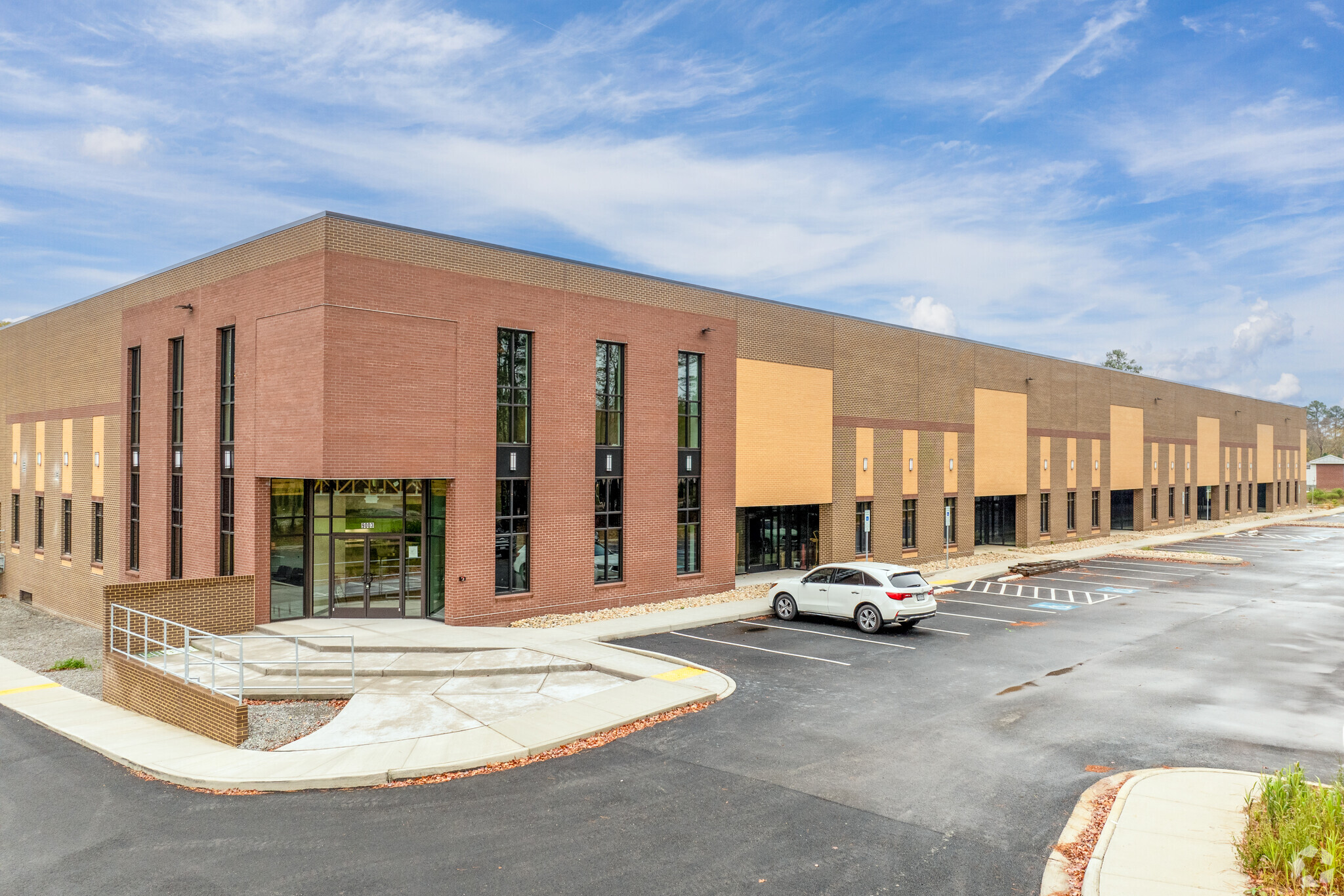 9003 Old Staples Mill, Richmond, VA for lease Building Photo- Image 1 of 7