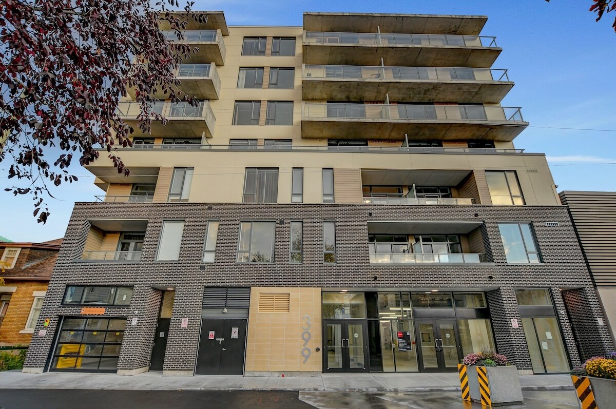 399 Winston Av, Ottawa, ON à louer Photo du bâtiment- Image 1 de 22
