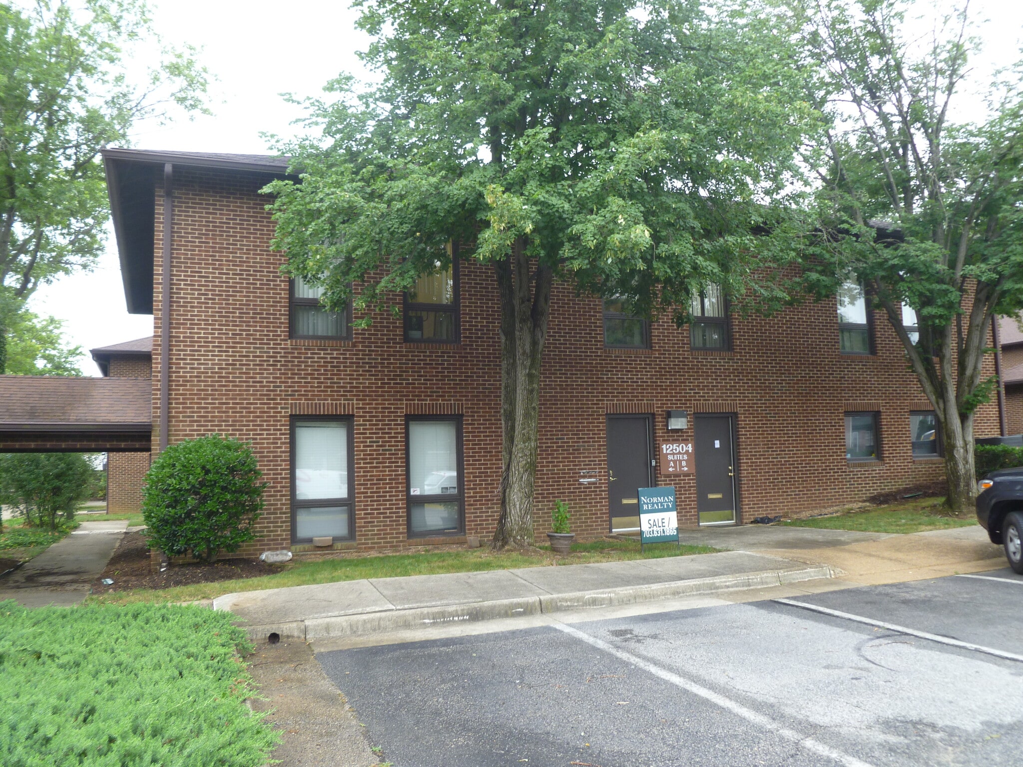 12504 Lake Ridge Dr, Woodbridge, VA for sale Building Photo- Image 1 of 5