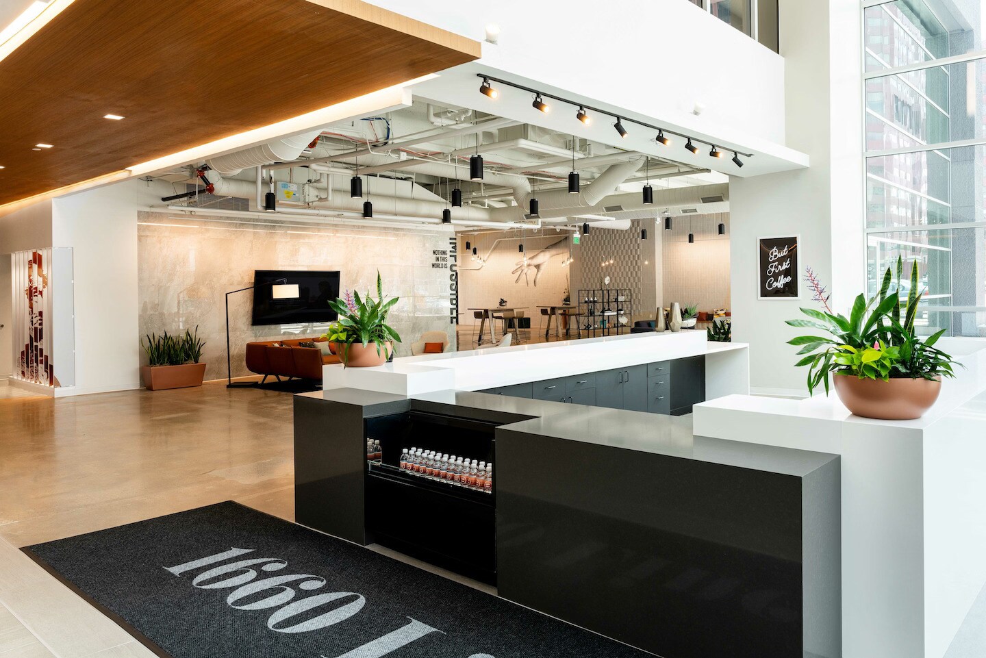 1660 Lincoln St, Denver, CO for lease Lobby- Image 1 of 28