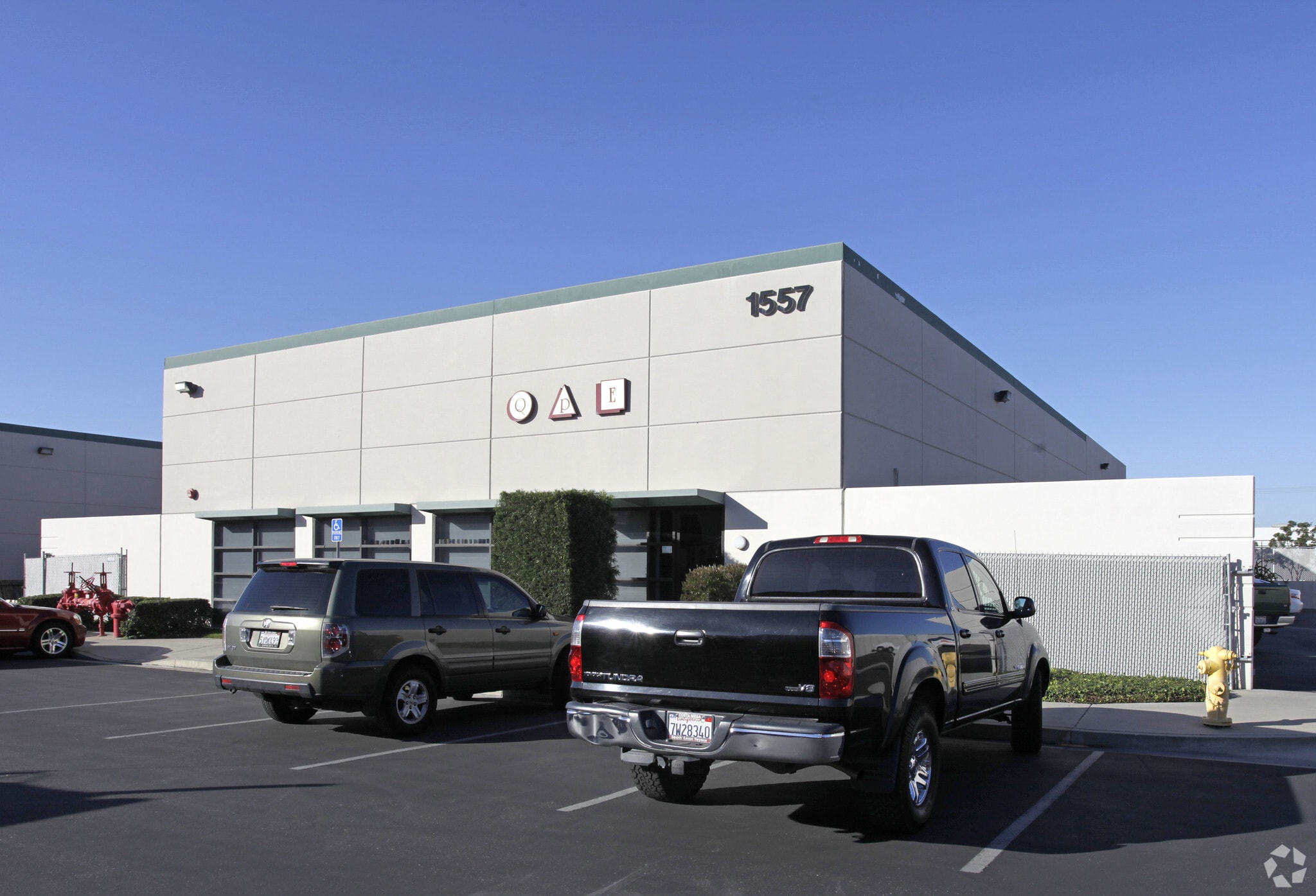1557 N Gemini Pl, Anaheim, CA for lease Primary Photo- Image 1 of 3
