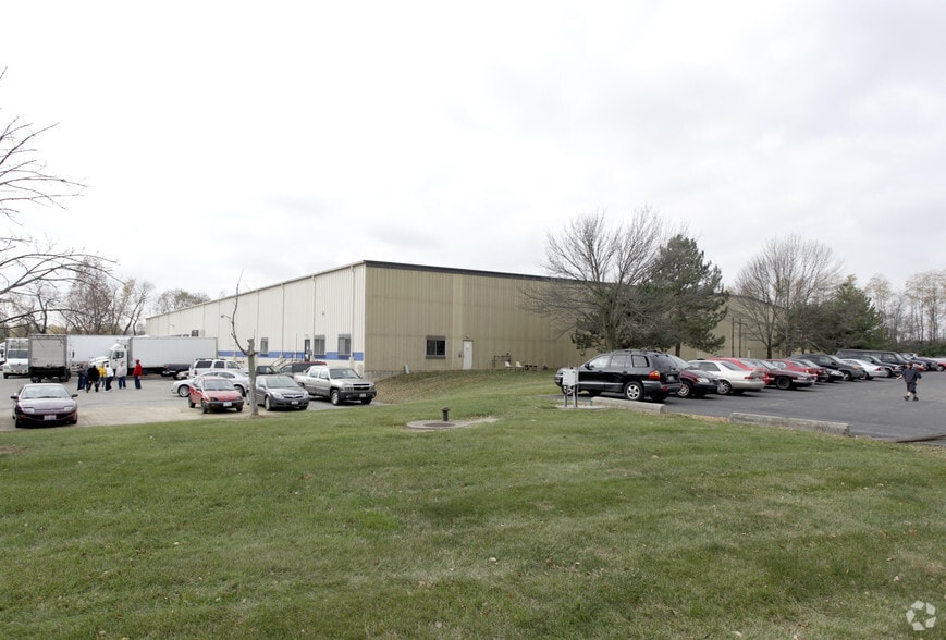 2100 Mcgaw Rd, Columbus, OH for lease - Building Photo - Image 1 of 8