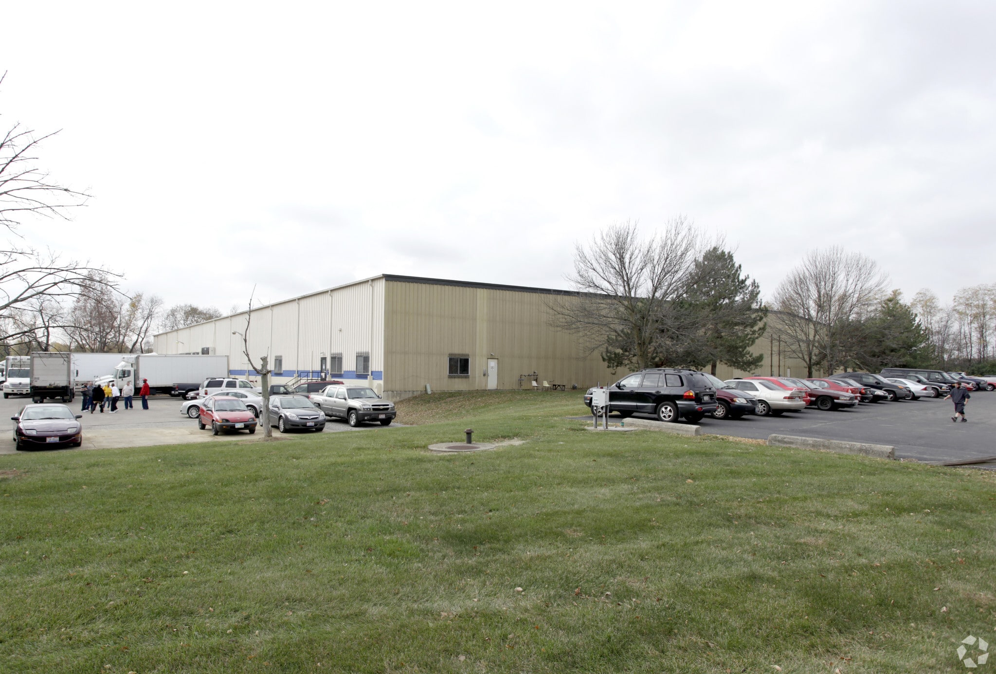 2100 Mcgaw Rd, Columbus, OH for lease Building Photo- Image 1 of 9
