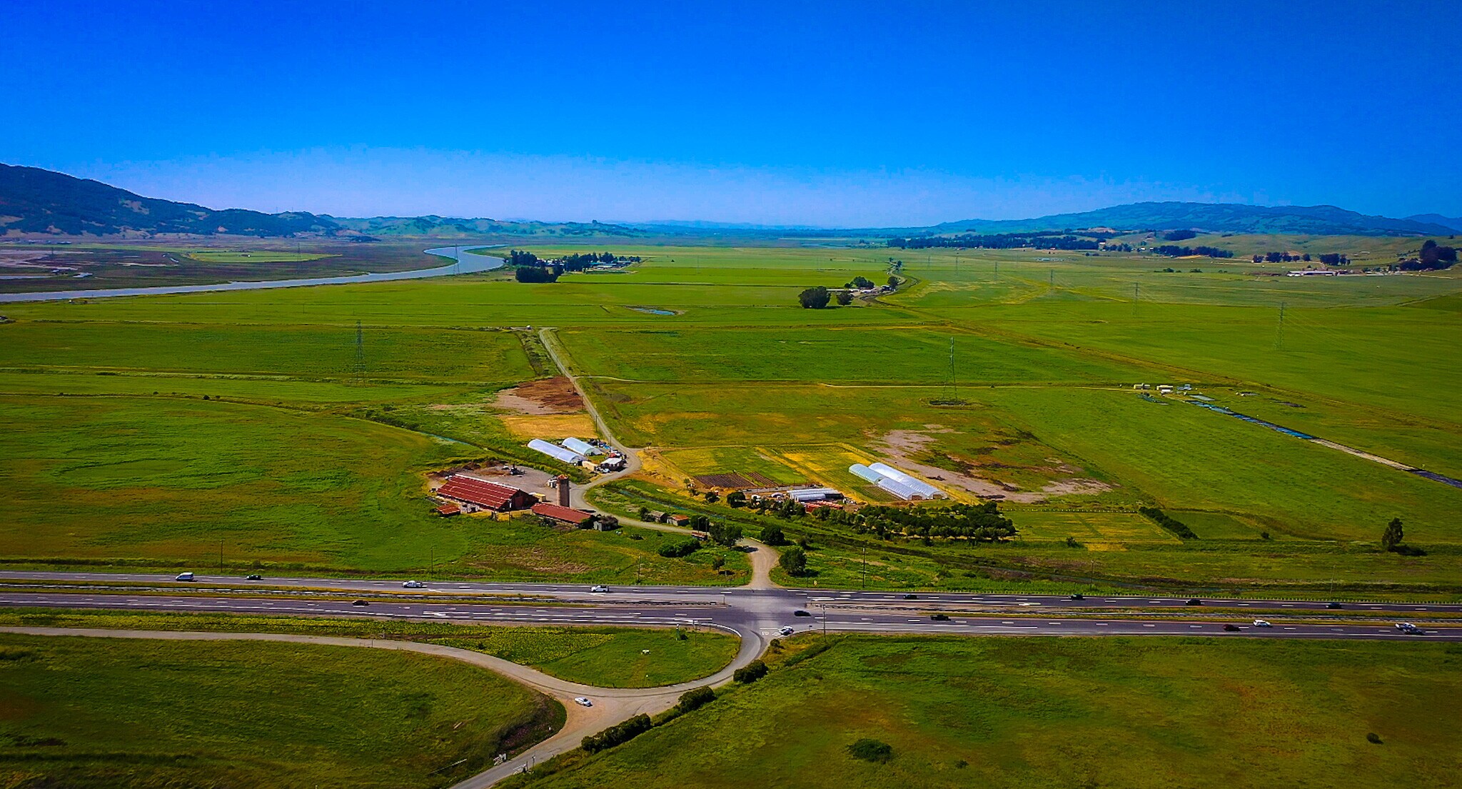 3900 Hwy 37, Petaluma, CA à louer Aérien- Image 1 de 14