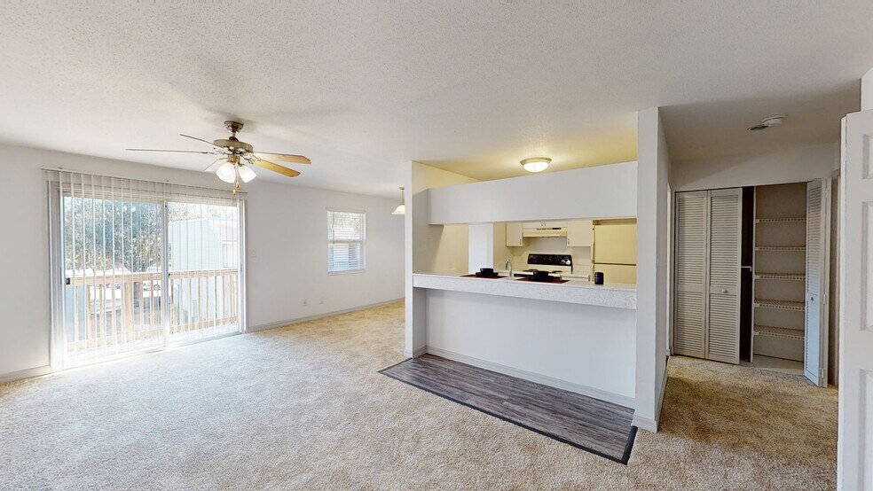 3301 SW 13th St, Gainesville, FL à vendre - Numérisation 3D de Matterport - Image 3 de 33