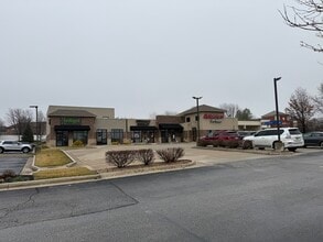 1221-1241 NE Douglas St, Lee's Summit, MO for lease Interior Photo- Image 2 of 9