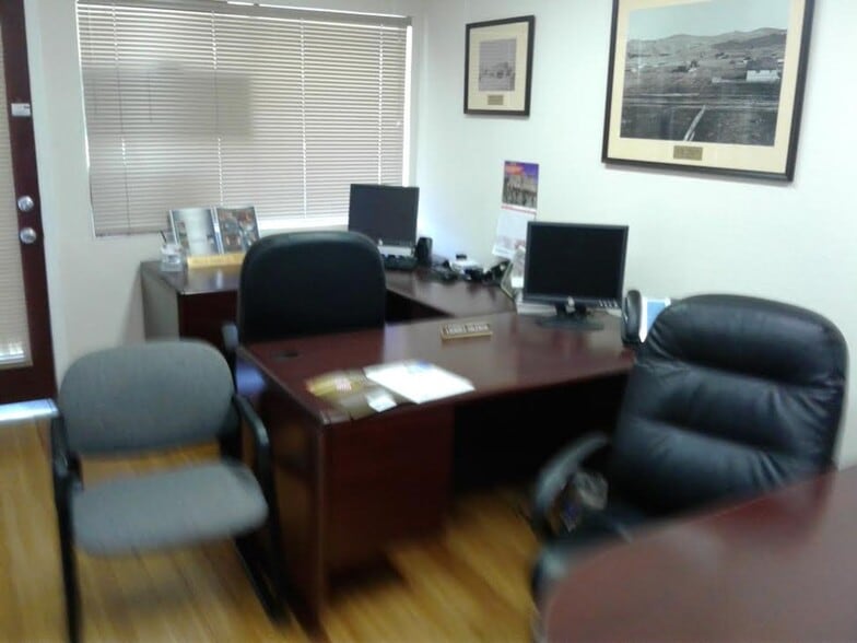 5054 El Portal Dr, El Sobrante, CA for lease - Building Photo - Image 2 of 4