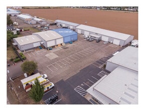 2200 Three Lakes Rd SE, Albany, OR à louer Photo intérieure- Image 1 de 24